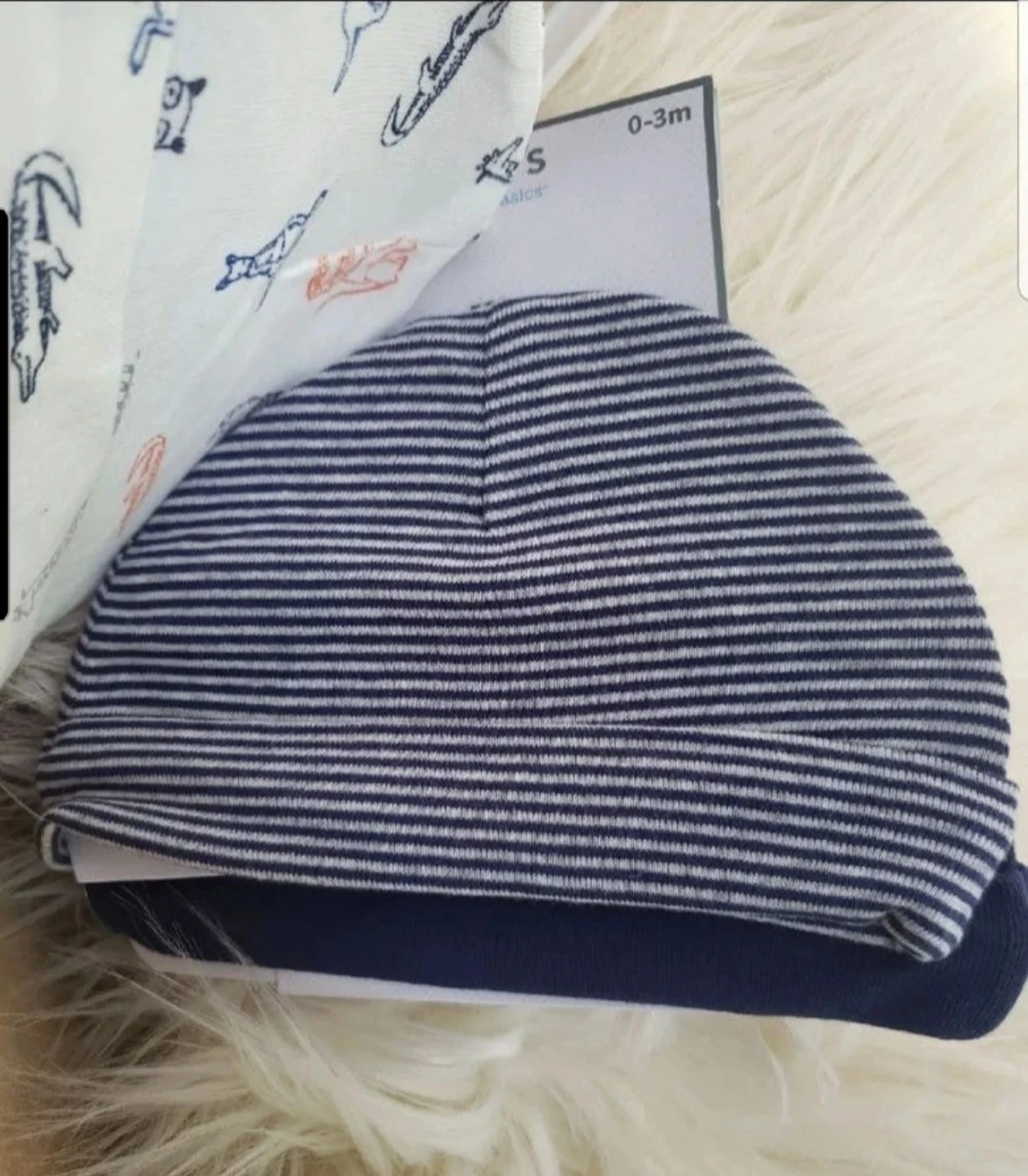 Carter's Baby Hats 0-3m (New) - photo 2