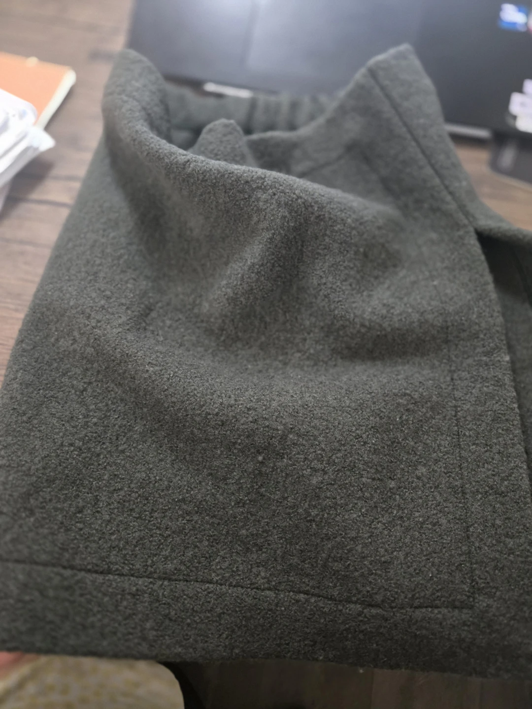 100% Wool neck warmer – Like New - photo 2