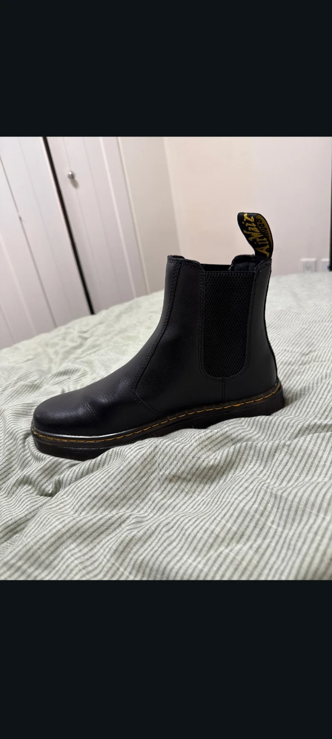 Dr. Martens 2976 Chelsea Boots Black Leather - photo 2
