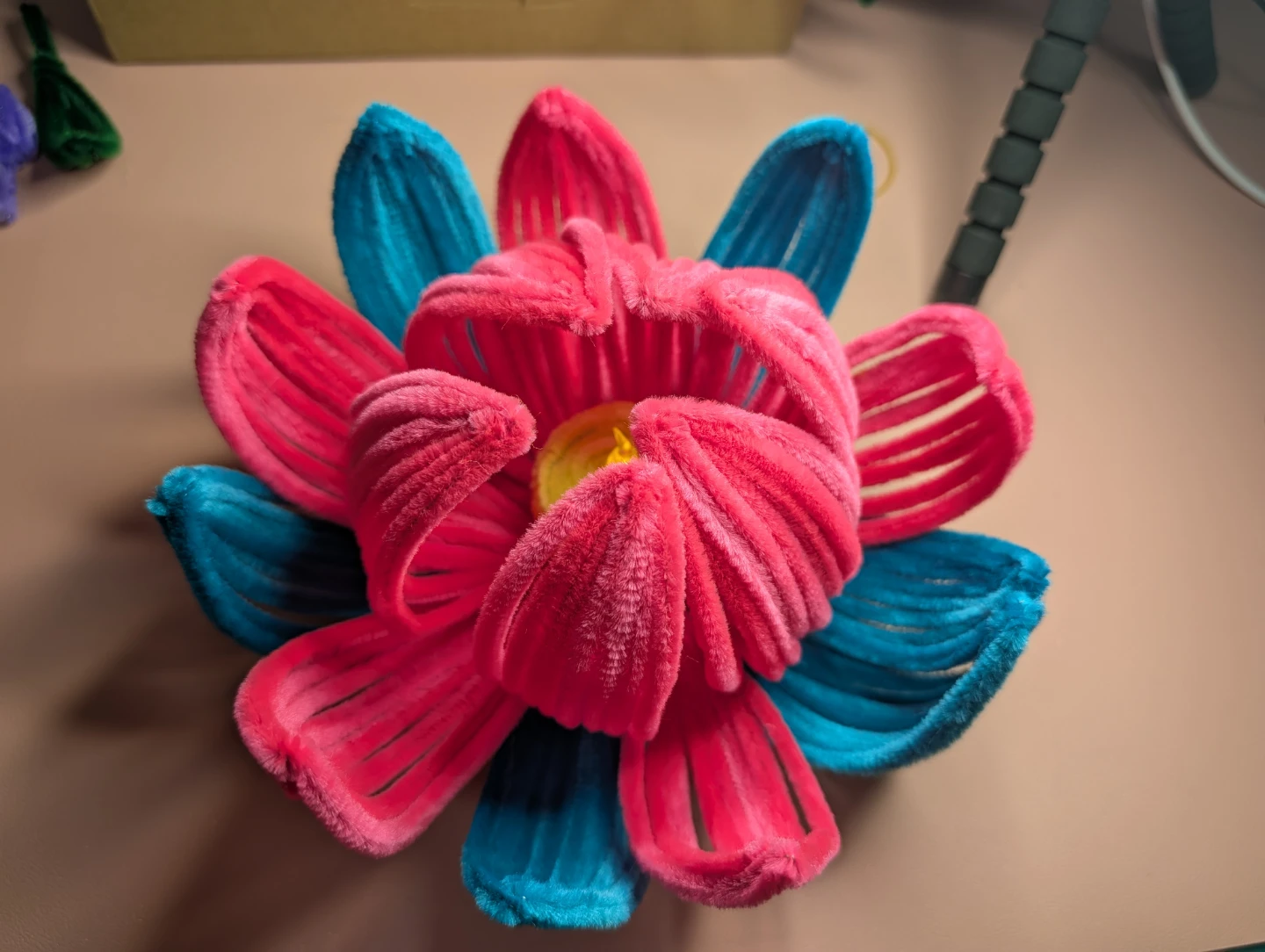 Handmade Pipe Cleaner Lotus Flower Light - photo 3