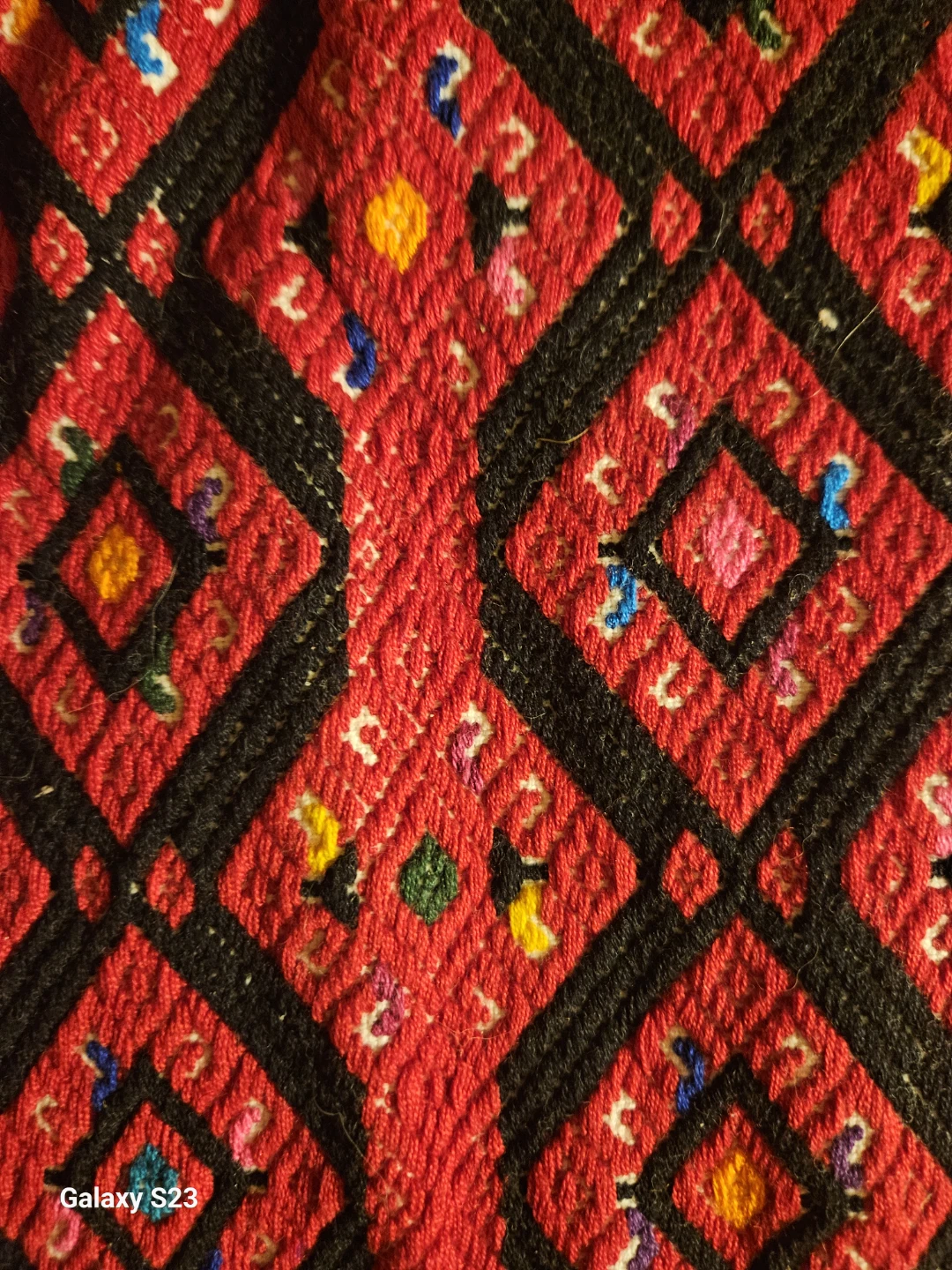 Handmade Embroidered Wall Hanging - Red & Black - photo 5