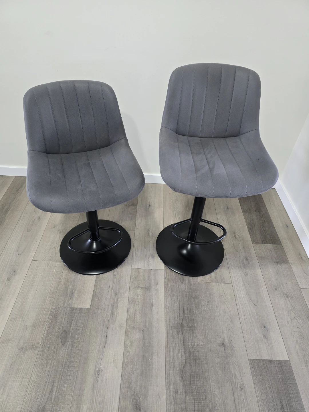 Set of 2 Grey Adjustable Bar Stools