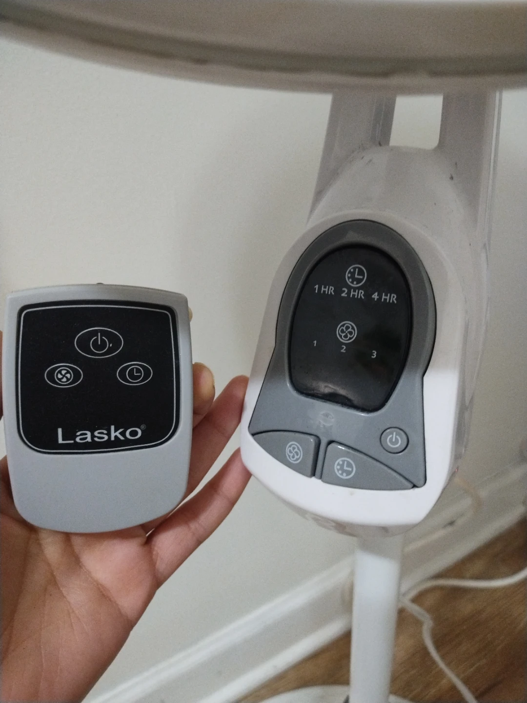 Lasko White Stand Fan with Remote - photo 2