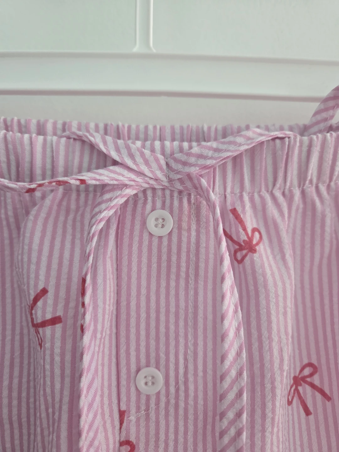 Pink Medium Striped Shorts with Bow Pattern - photo 3