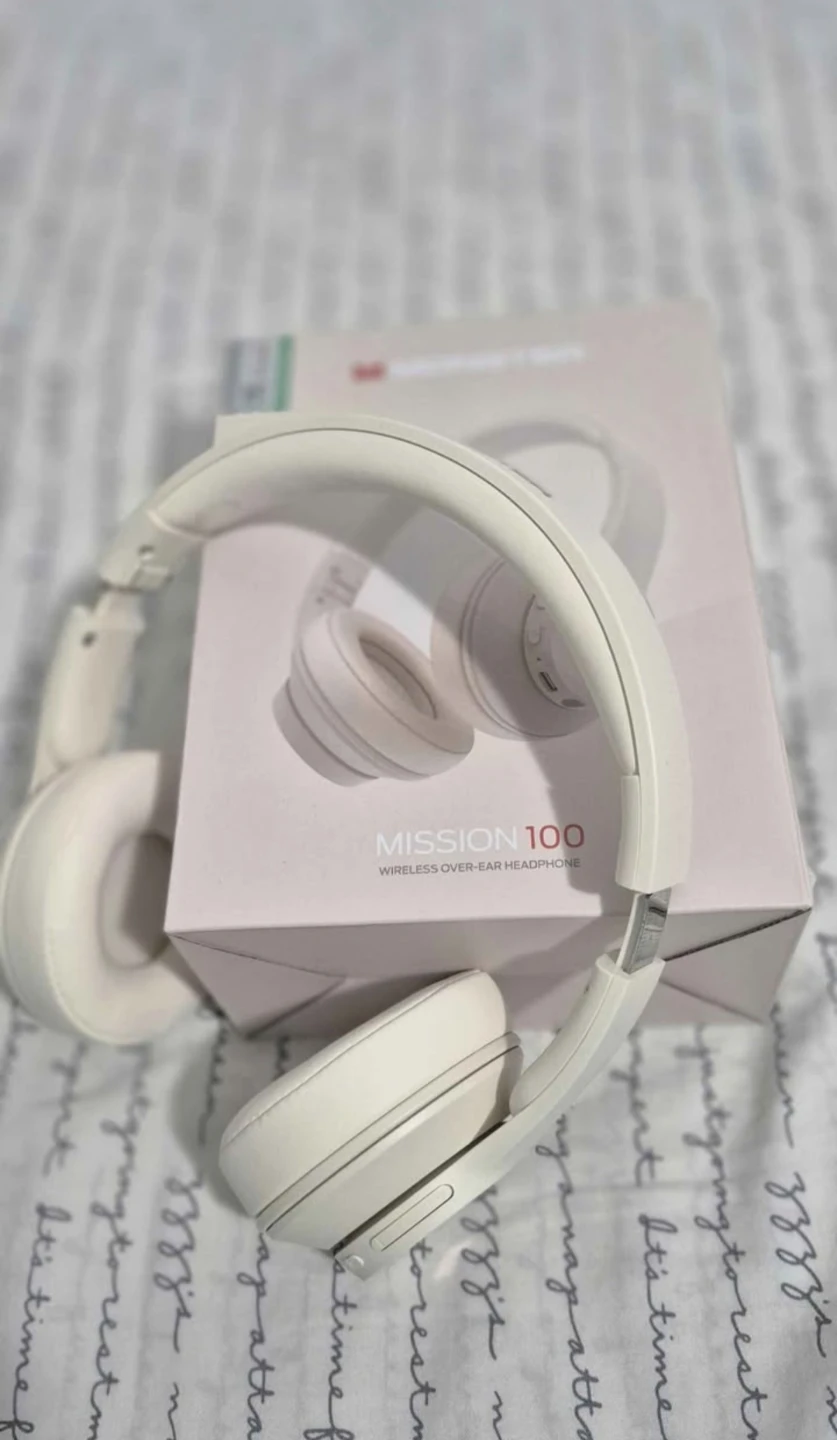 Mission 100 Wireless Over-Ear Headphones - Cream