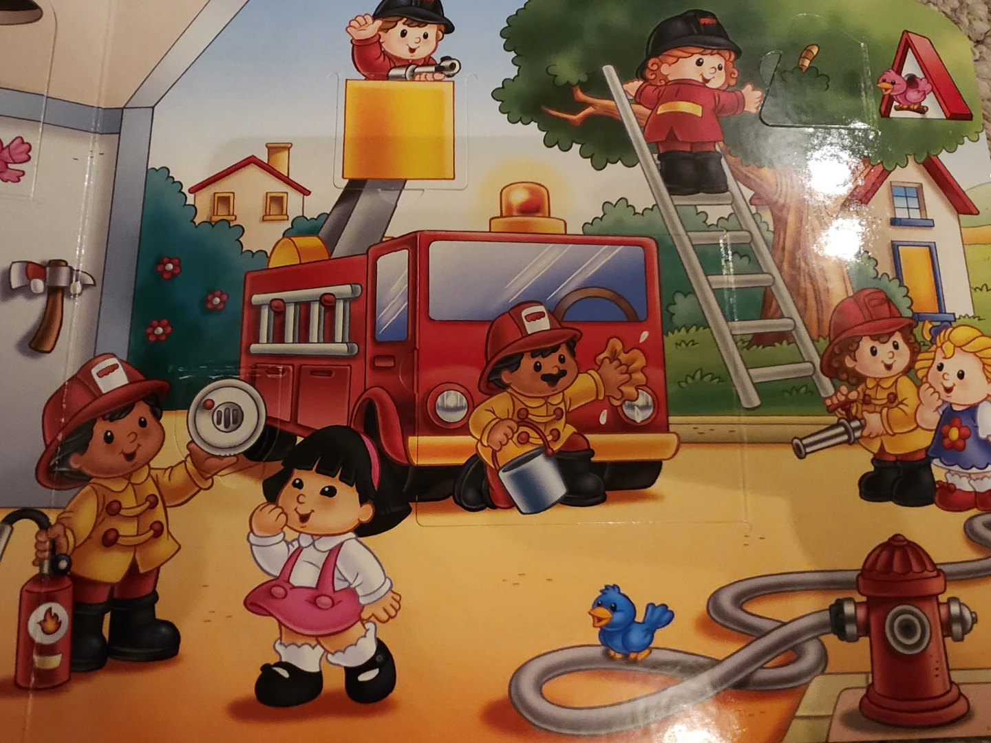 Fisher-Price Little People Let's Go On a Class Trip Board Book - photo 5
