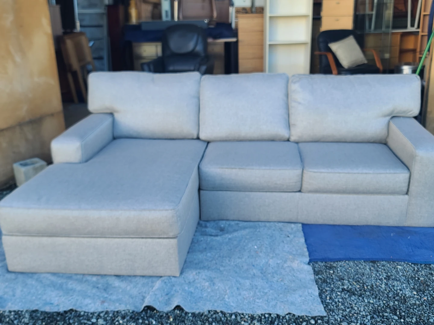 Modern Grey L-Shaped Sectional Sofa with Chaise - photo 2