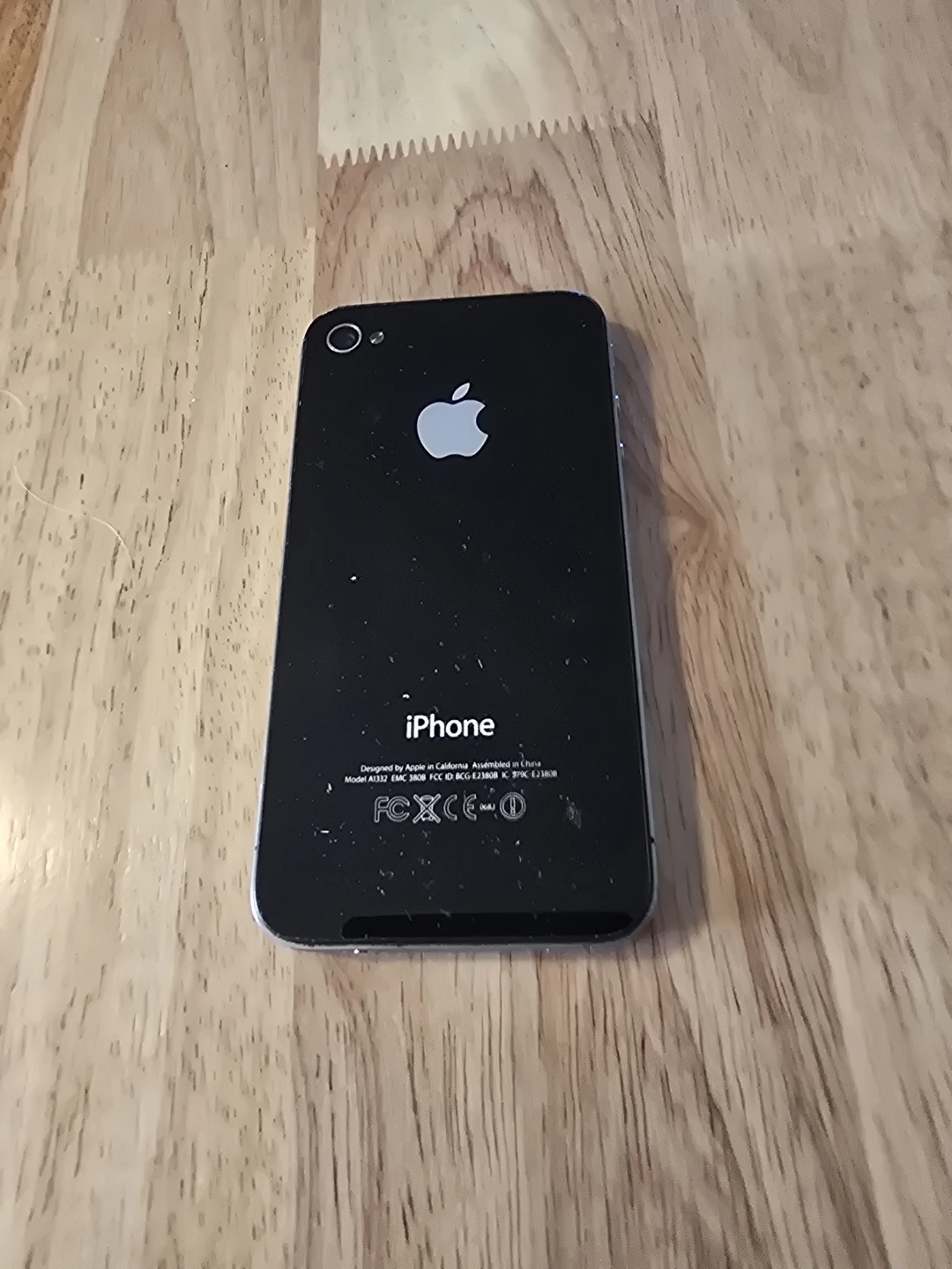 iPhone 4 - Damaged