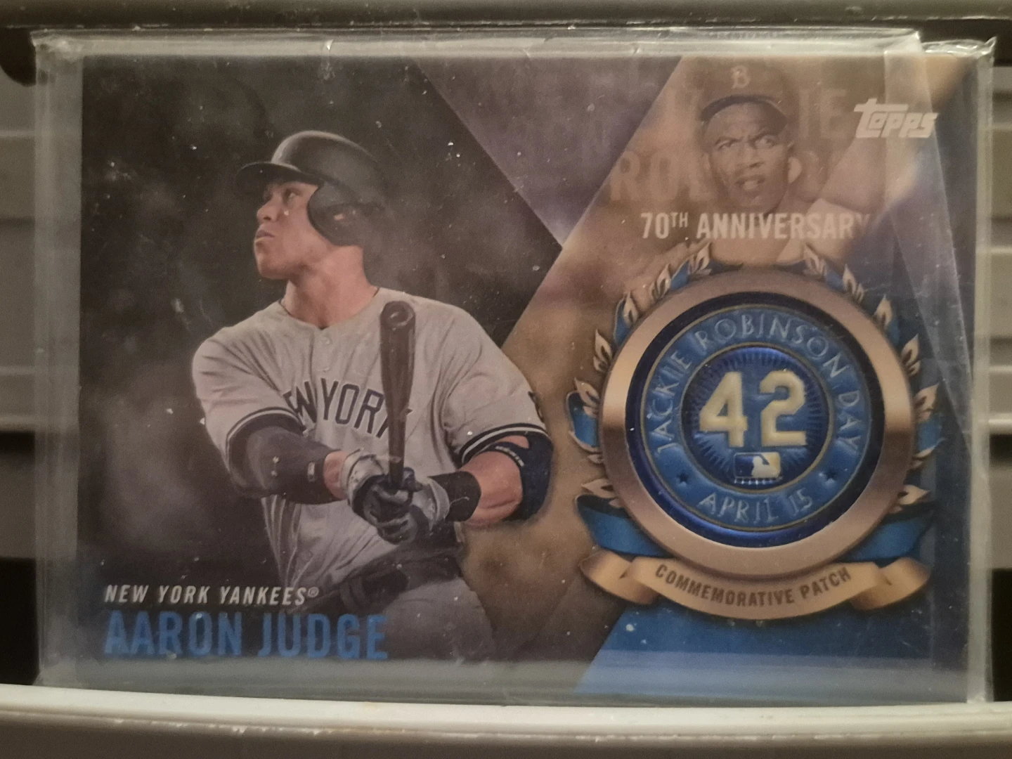 Topps 2017 Baseball Commemorative Patch - photo 3