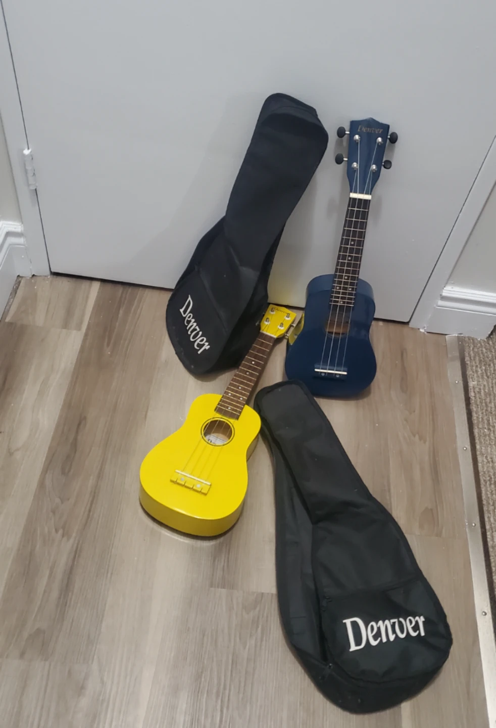 Denver Ukuleles (Blue and Yellow) with Cases - photo 3