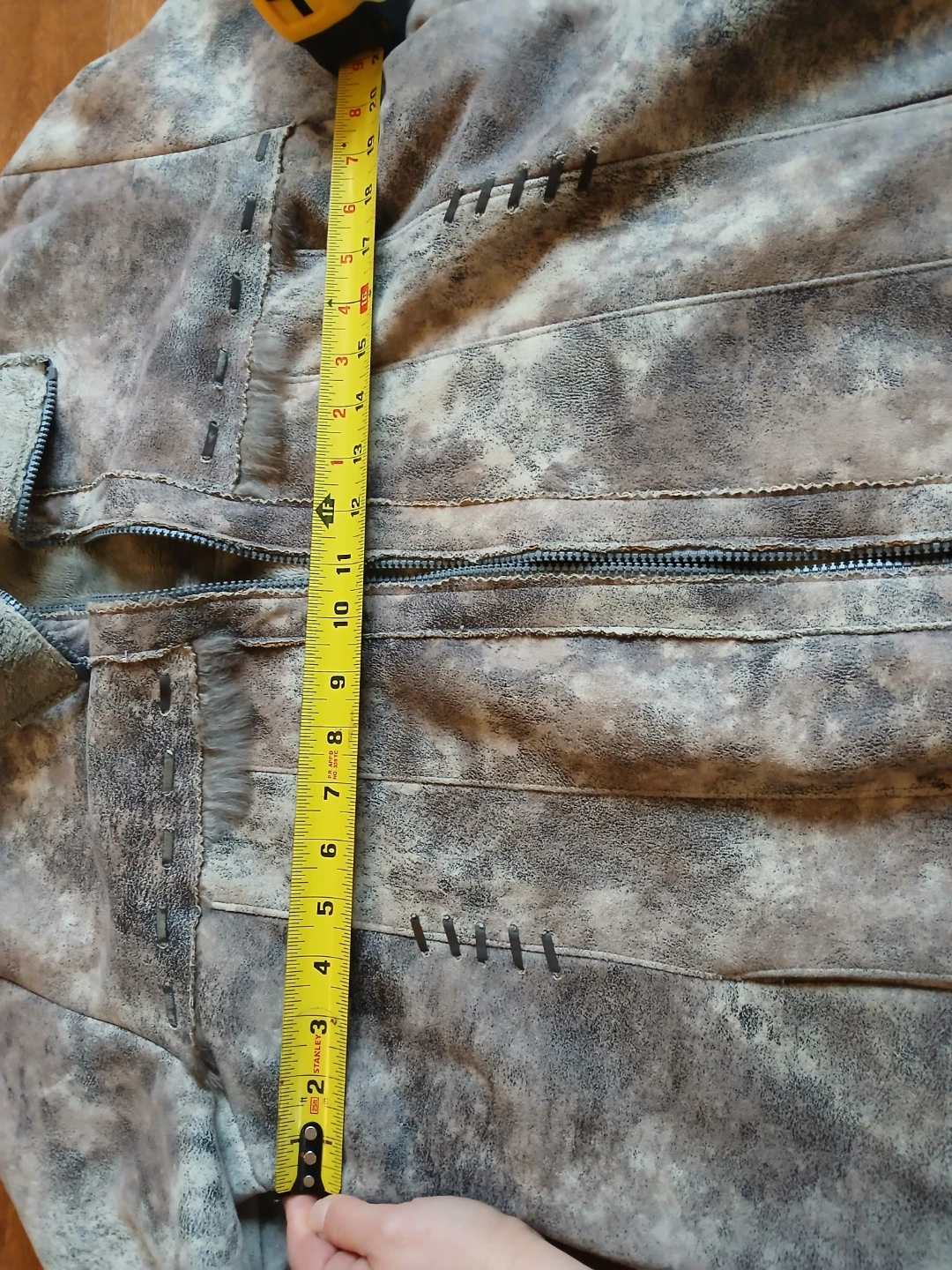 Women's Leather Jacket with handmade detail- L/XL - photo 2