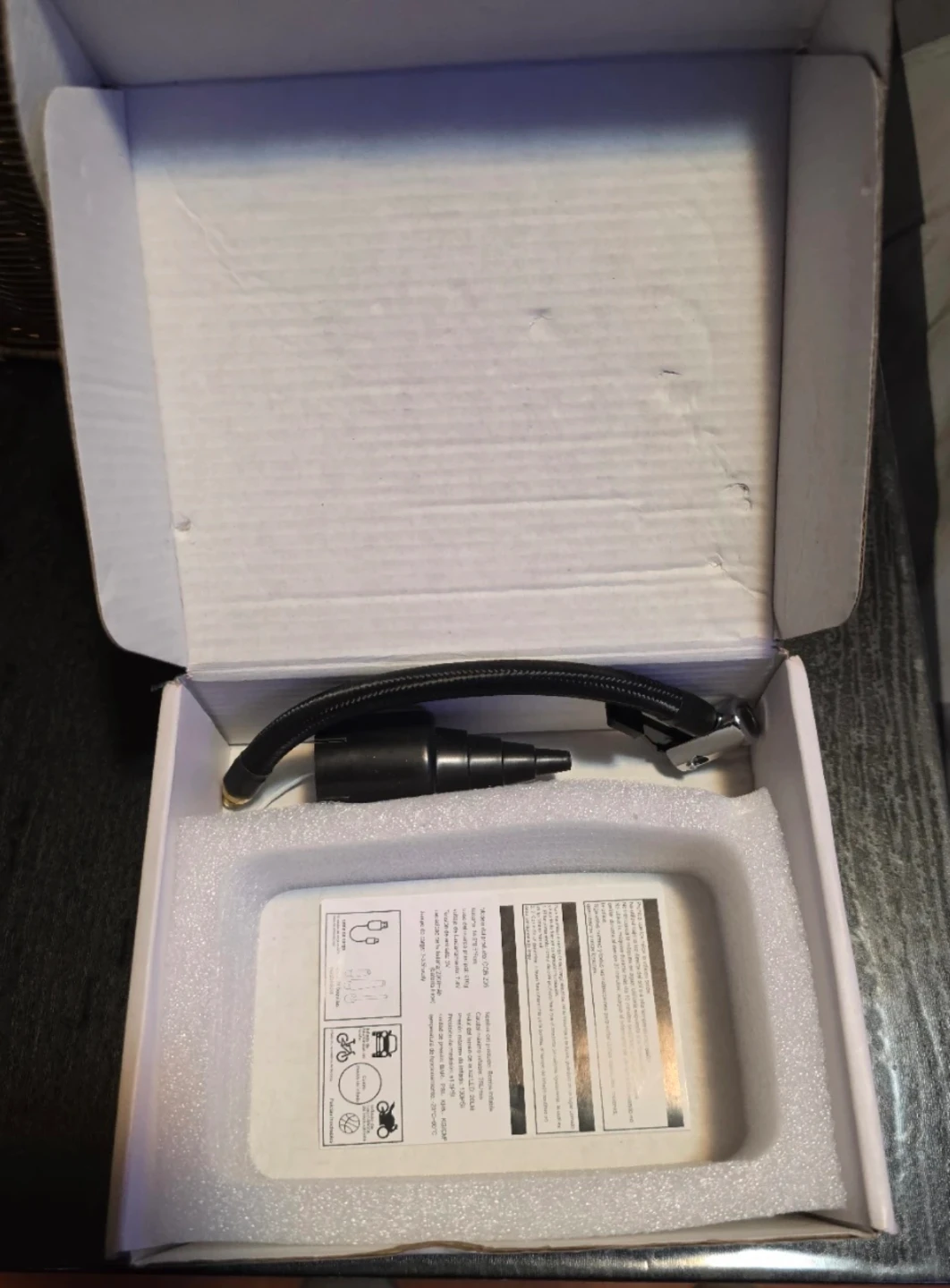 Car Air Pump - photo 2