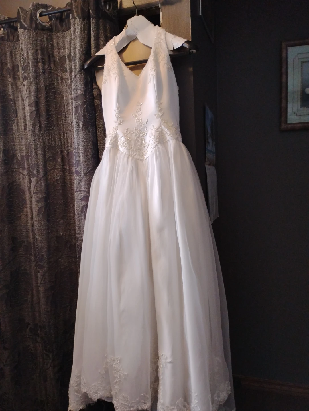 Wedding dress