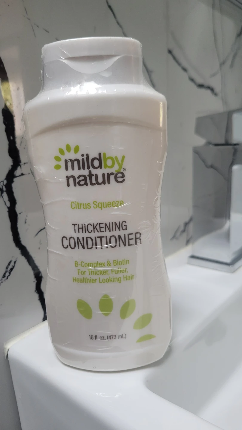 Mild By Nature Citrus Squeeze Thickening Conditioner 16 fl. oz.