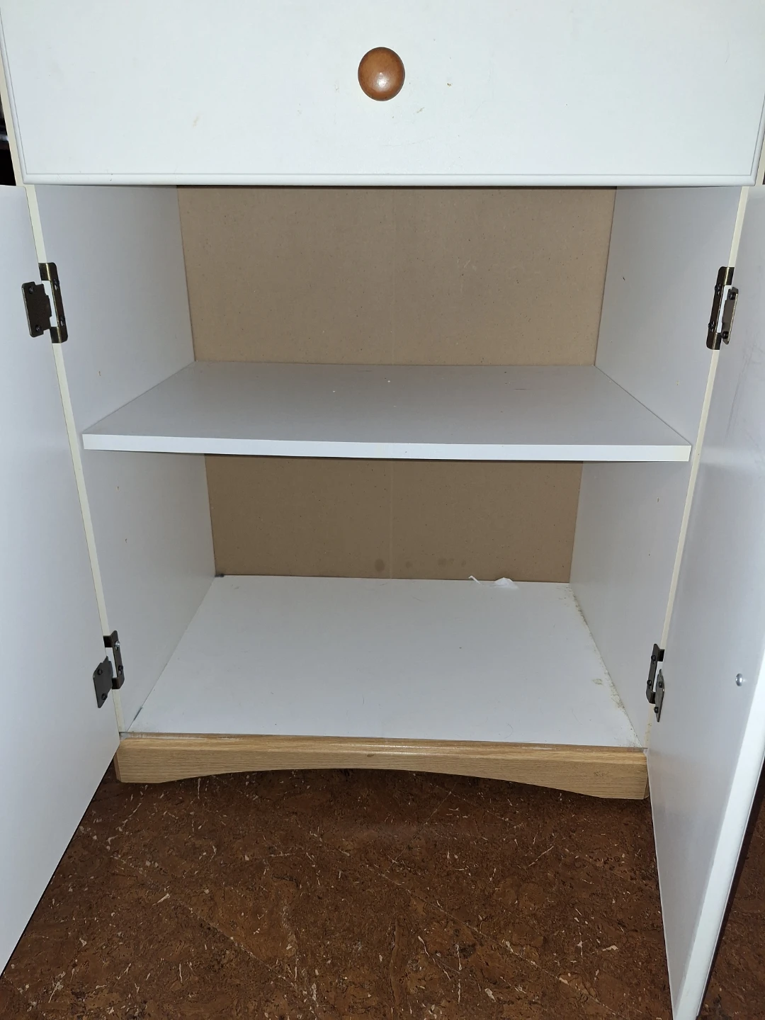 Microwave cart on wheels - photo 3