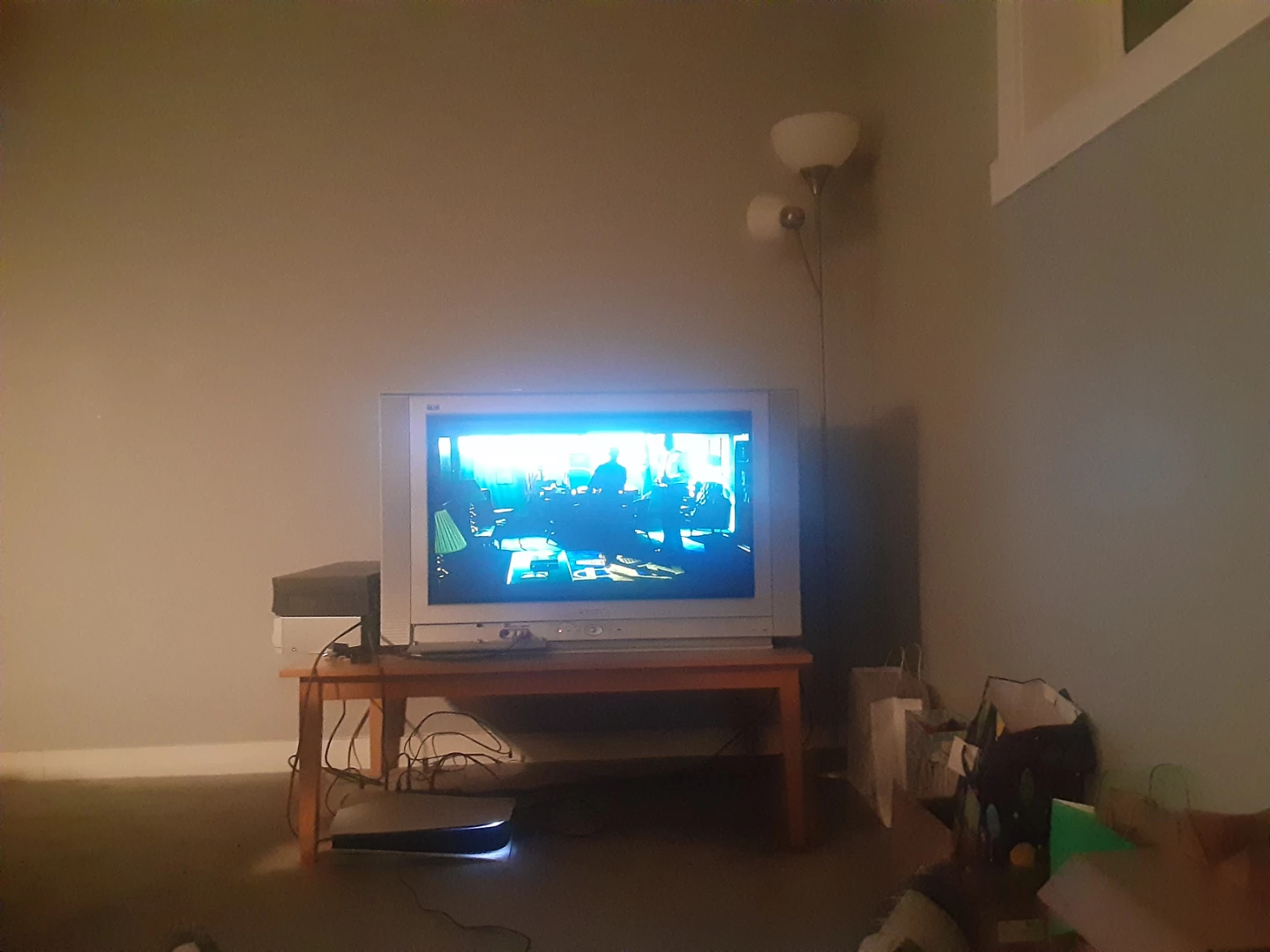36" Panasonic Tau widescreen hdtv tube tv w/1 hdmi port