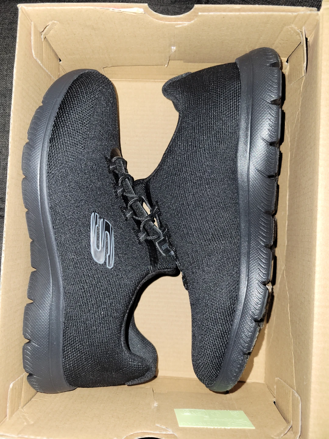 Black Skechers Women's Sneakers