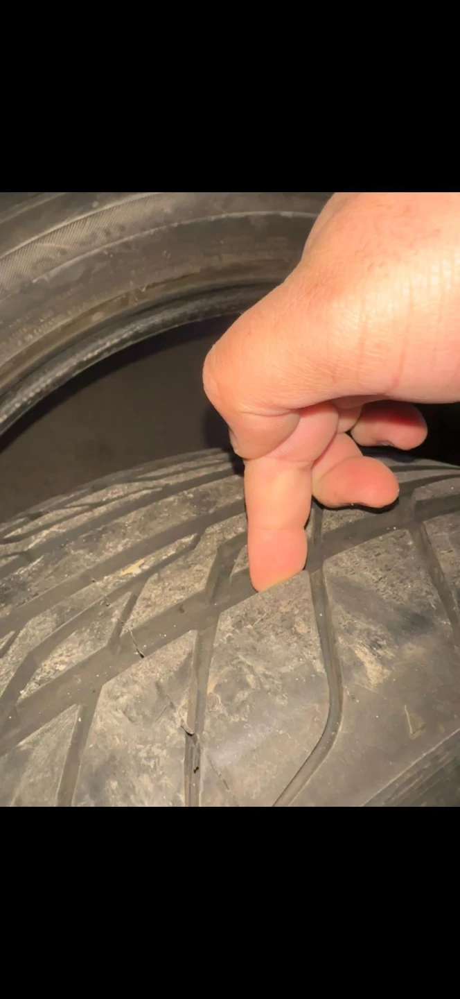 245/45ZR20 103W XL Tires - photo 2