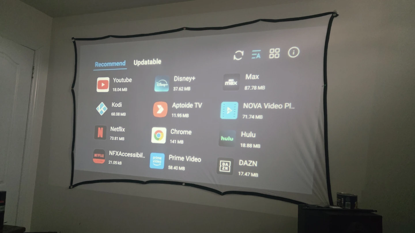 HY300Pro Smart Projector - photo 5