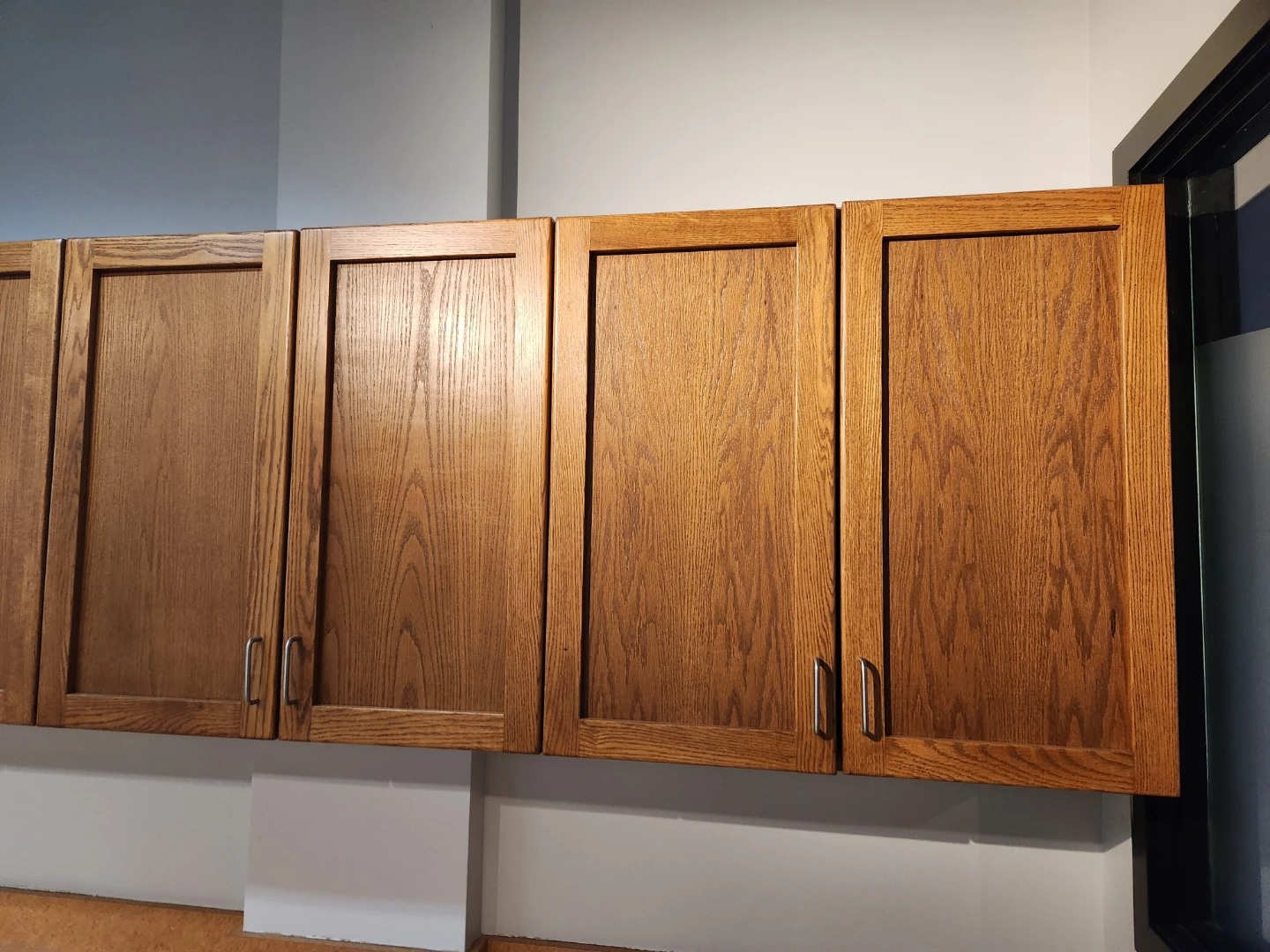 Wooden Kitchen Cabinets