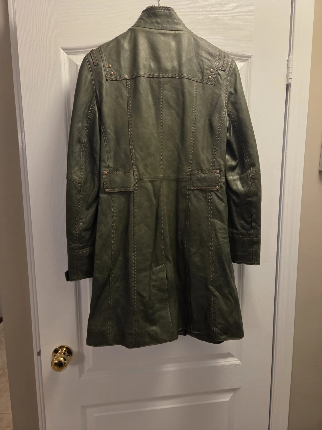 Danier Leather Vintage Style Coat Size S 🥕 - photo 2