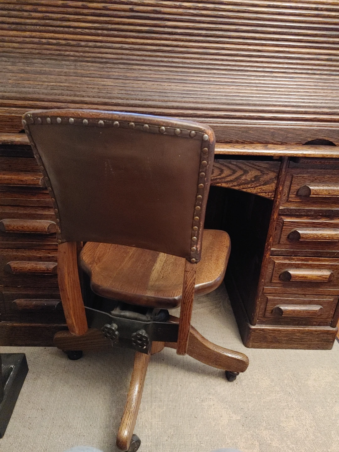 Antique Oak Roll Top Desk with Chair from the 1900s - photo 4