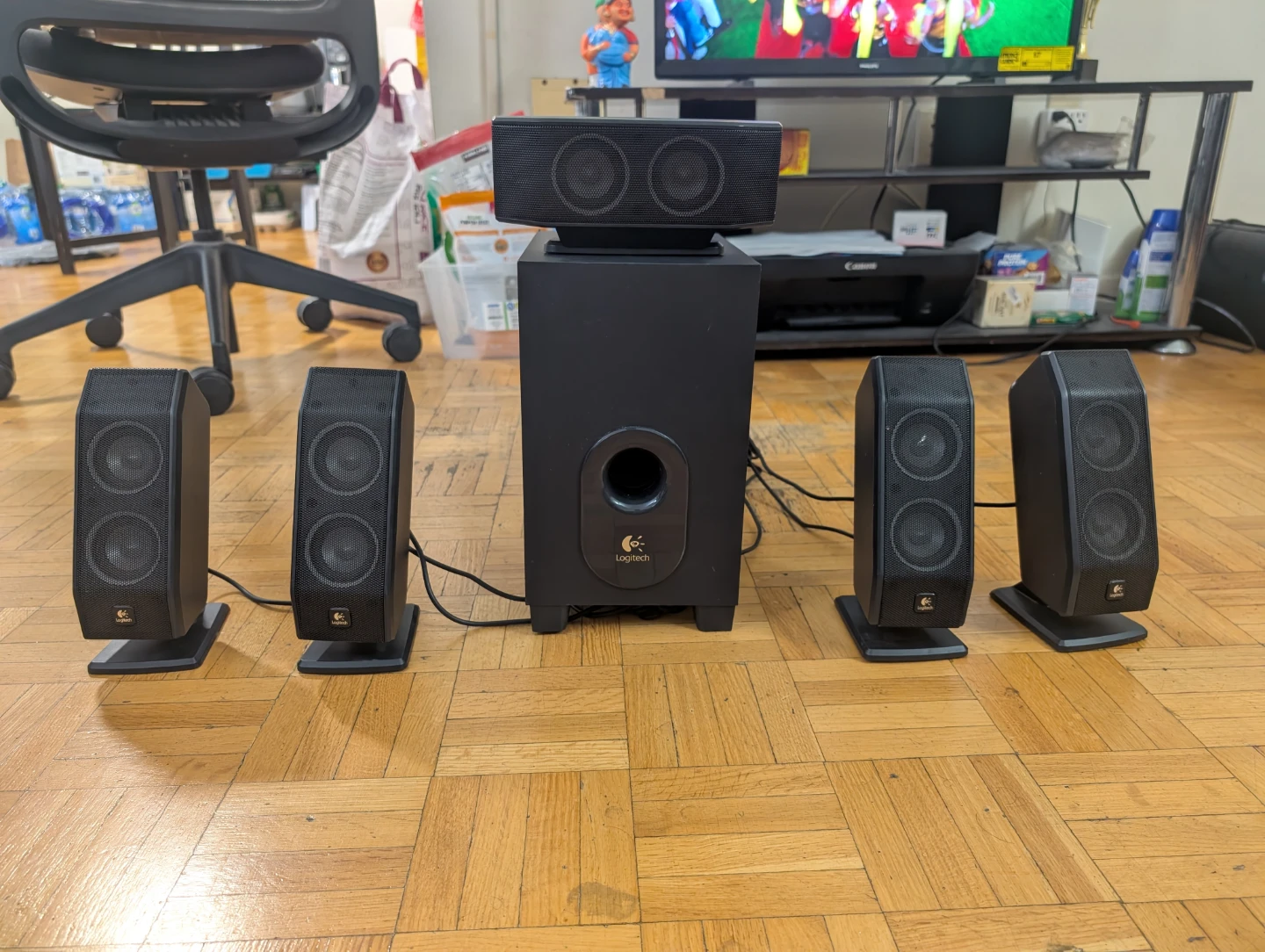 Logitech 5.1 Surround Sound Speaker System