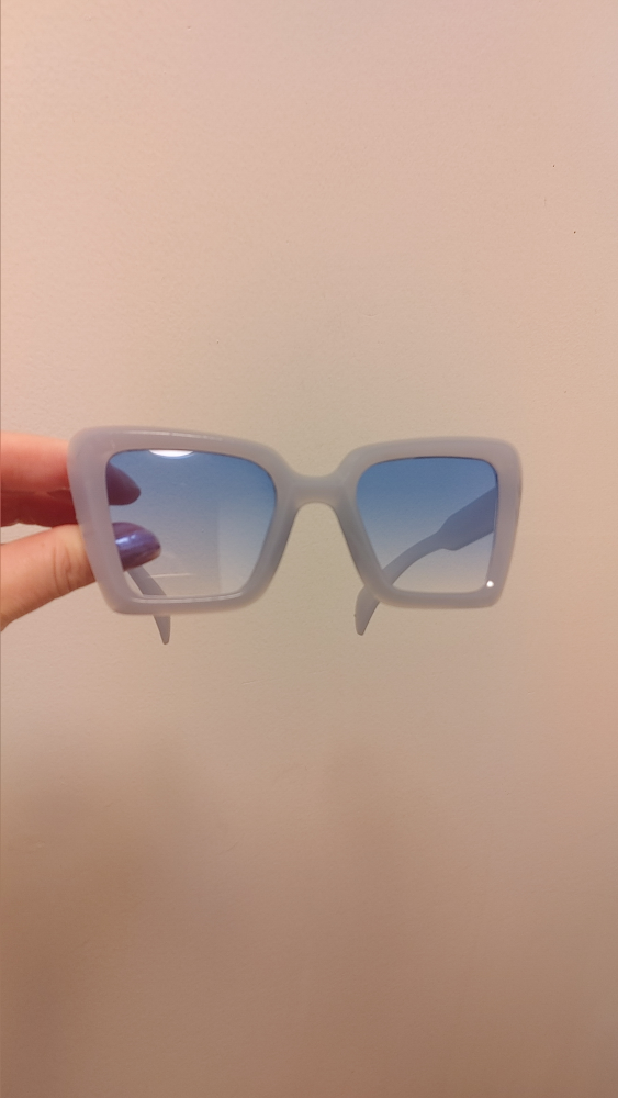 Sunglasses Blue Lens