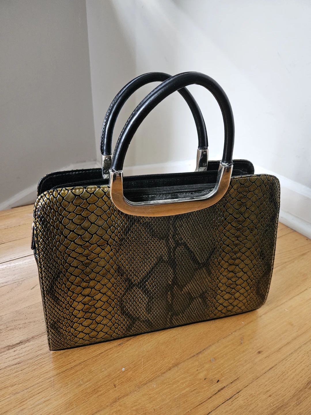 Vintage Snakeskin Print Handbag - photo 3