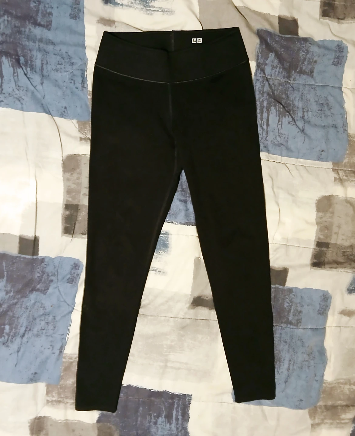 Women Small Uniqlo Black Leggings