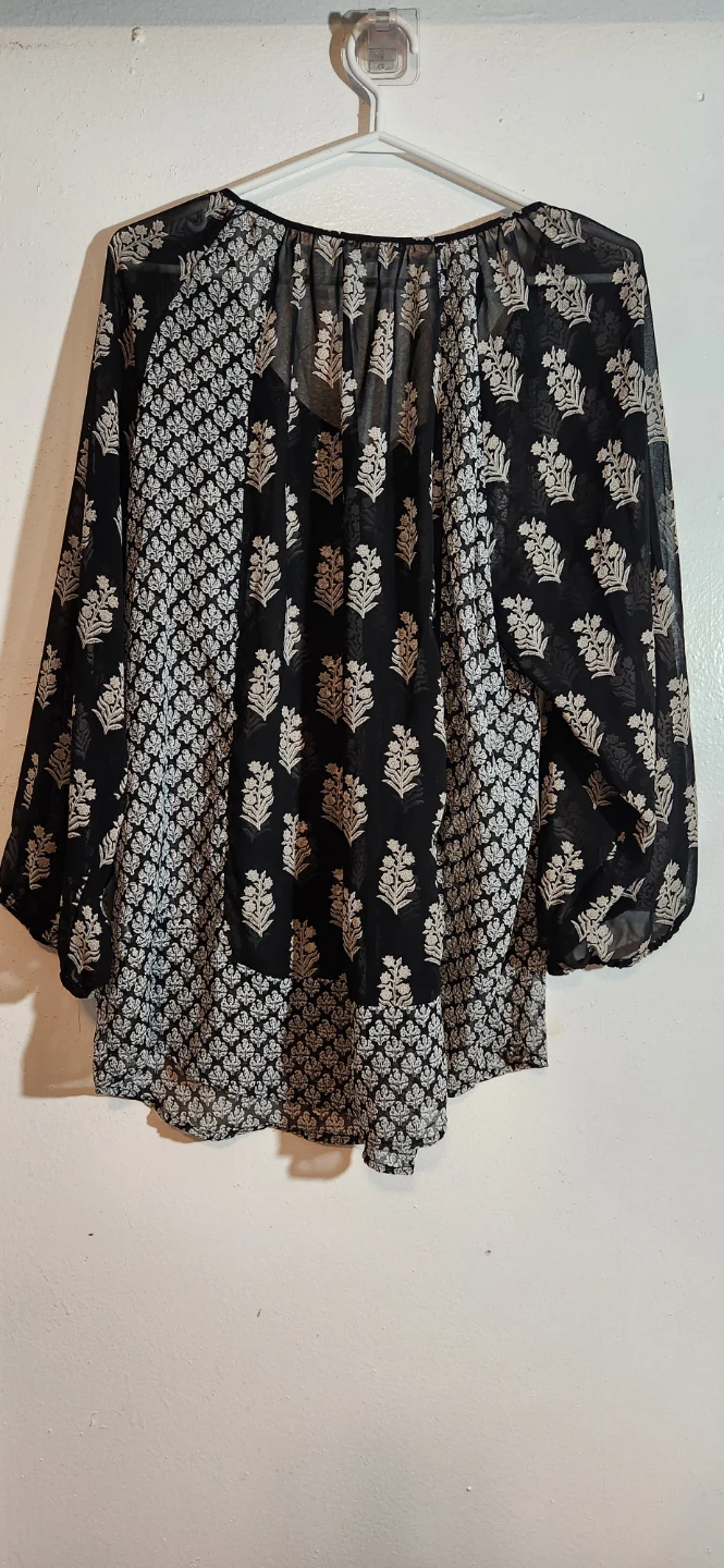 Black & White Print Blouse - photo 3