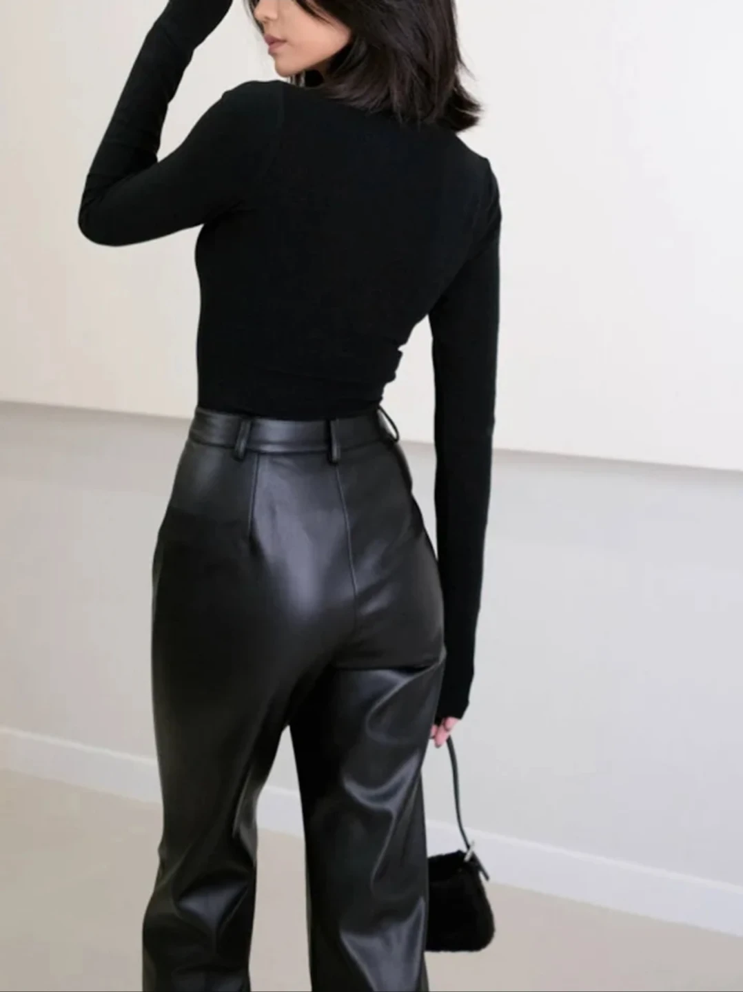 Commense Dark Brown Faux Leather Wide Leg Pants NWT size M - photo 3