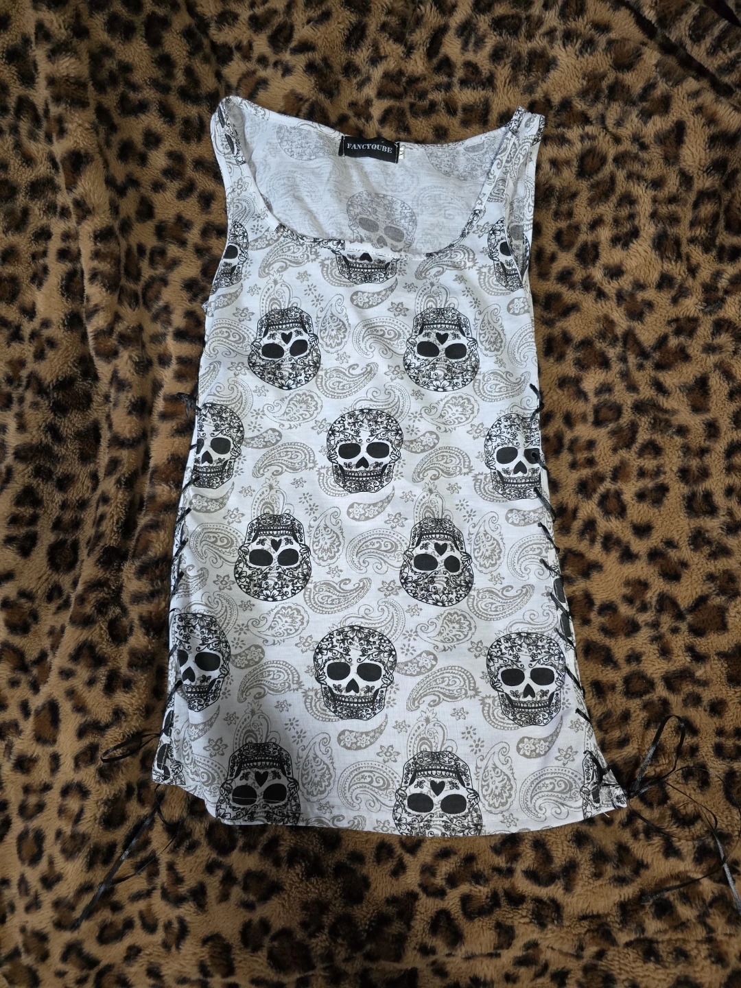 Fancy Qube Skull Print Tank Top