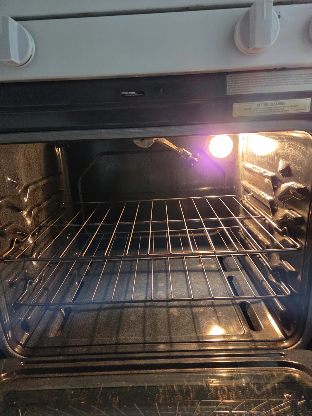 Whirlpool White Gas Range Stove Oven - photo 3