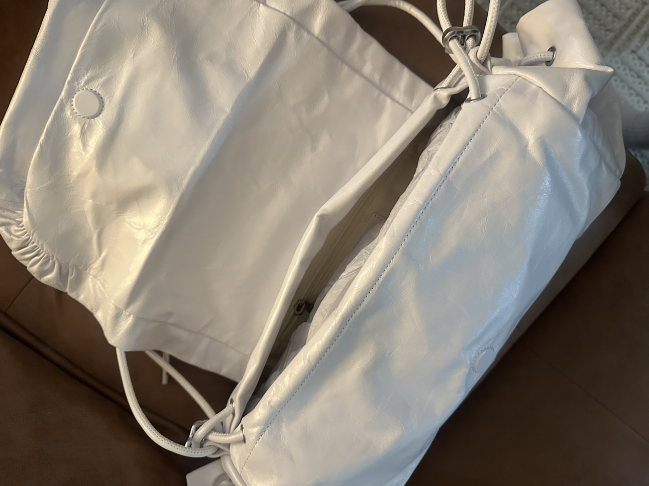 New Diesel Scrunch-D Shoulder Bag – White - photo 2