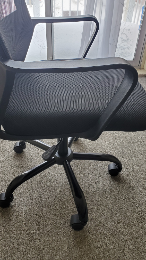 Black Mesh Office Chair - photo 2