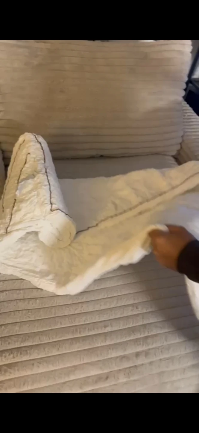 White Duvet/Comforter - photo 2