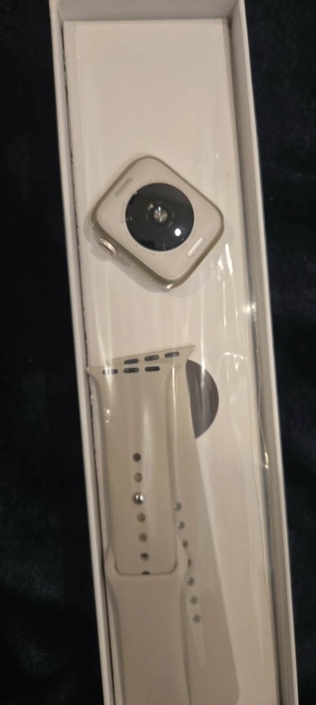 New Apple Watch SE2 40mm Starlight - photo 2