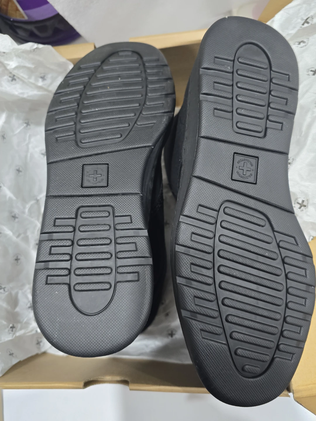 Dr. Martens Newton Black Boots - Size 9 US - photo 5