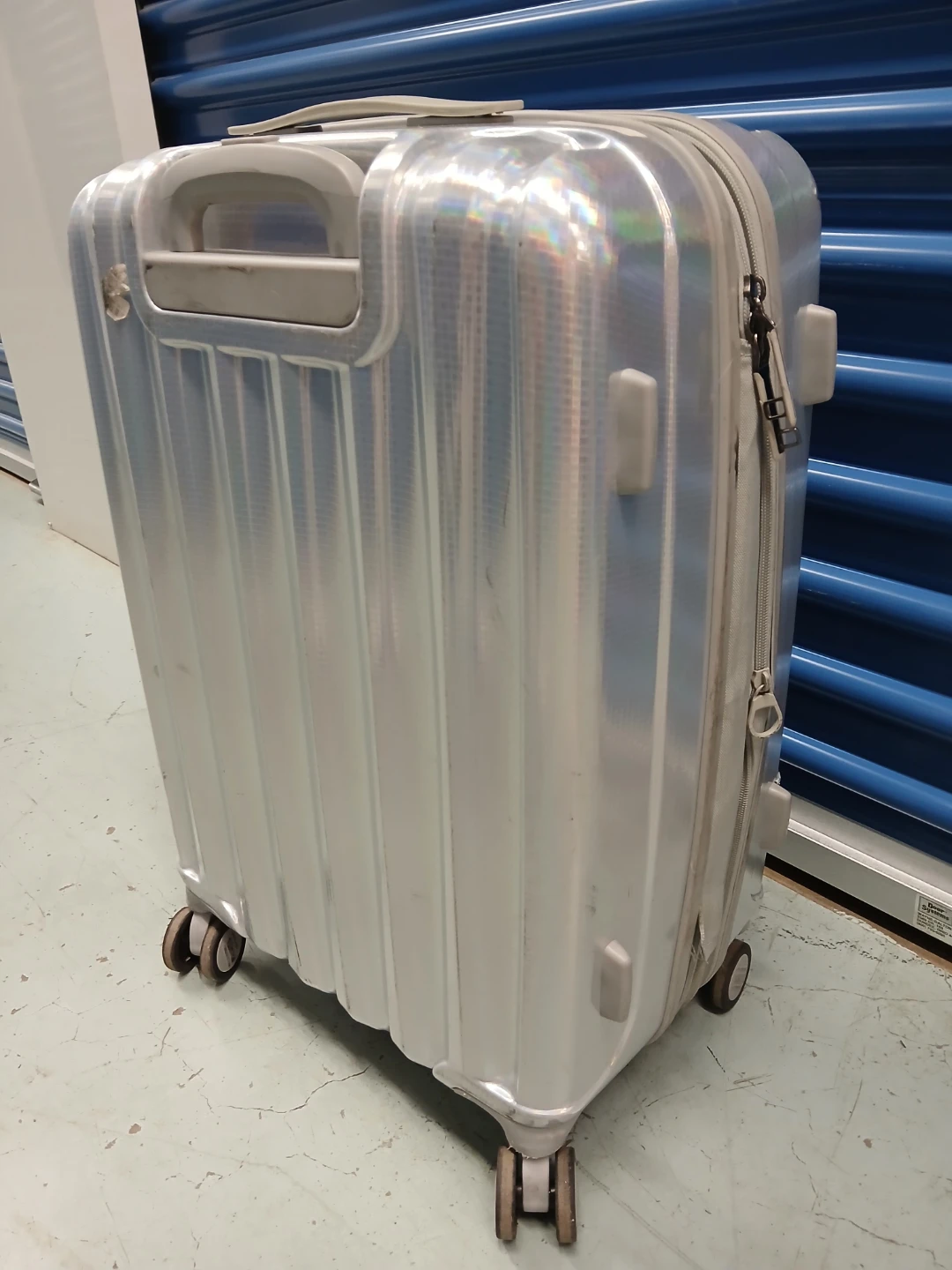 Heys Silver Luggage 25"