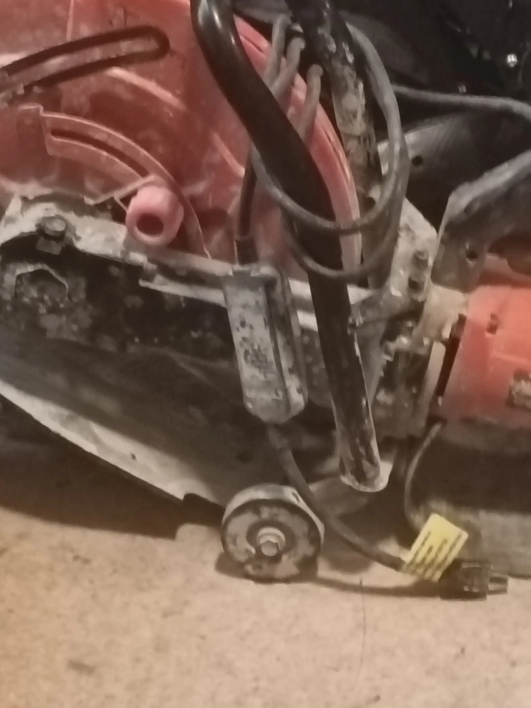 Vevor Concrete Saw - photo 3