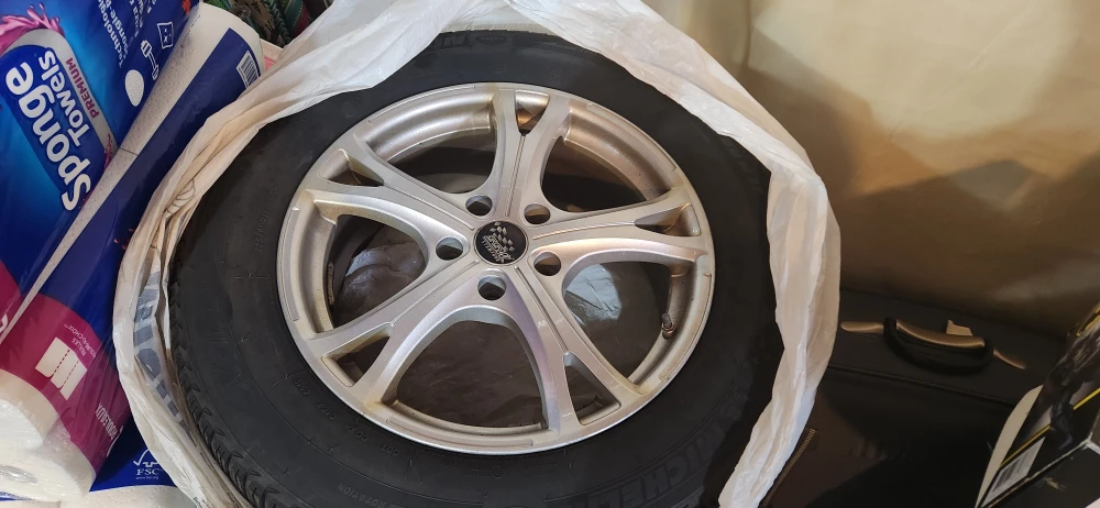 2011 Nissan Rogue Rims