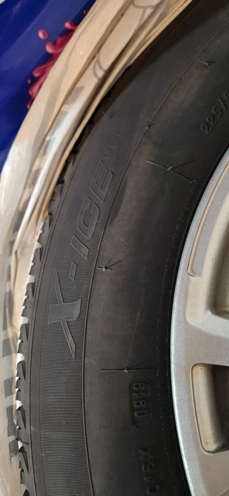 2011 Nissan Rogue Rims - photo 3