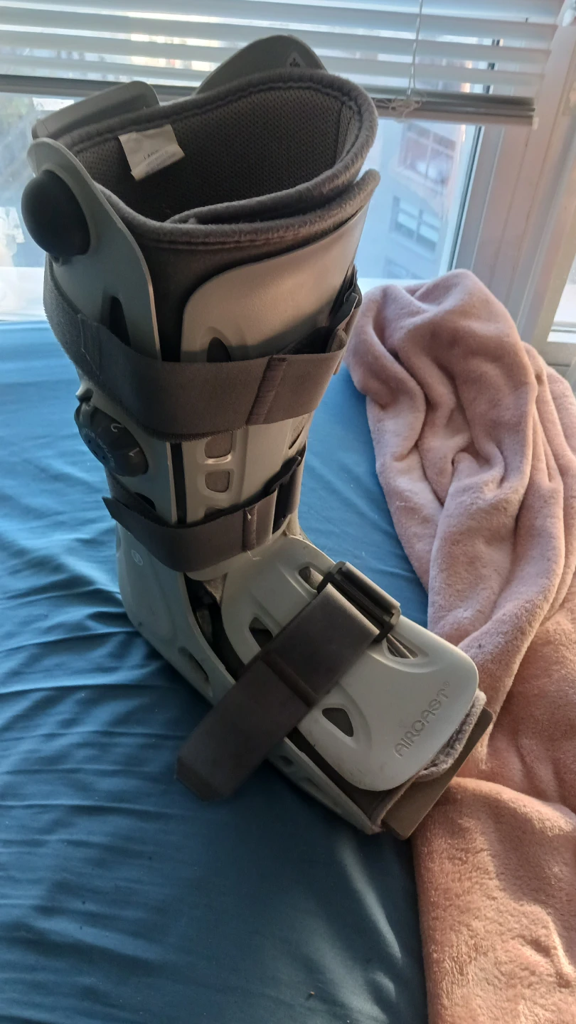 DJO AirCast Walker Boot