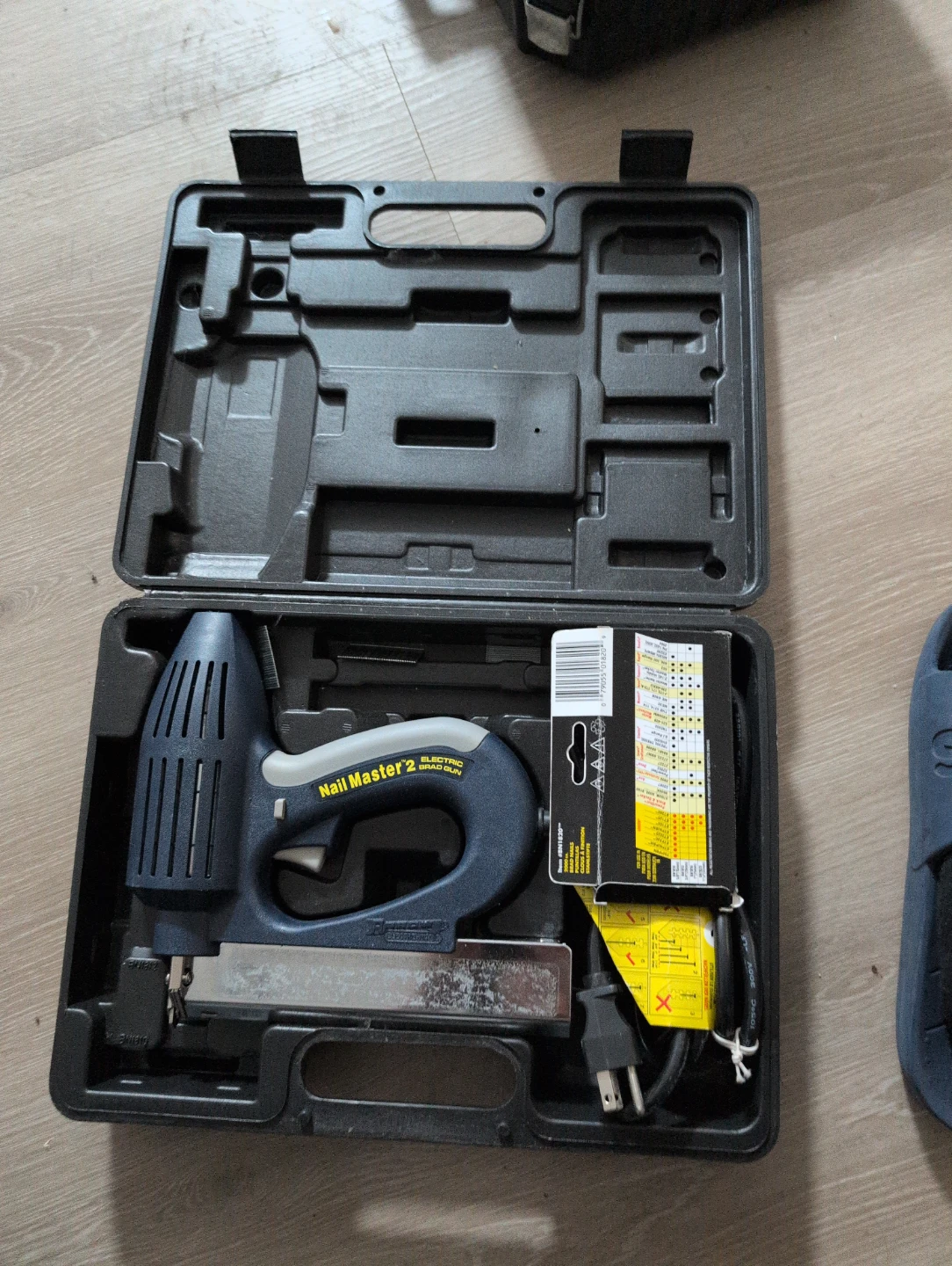 Nail Master 2 Electric Brad Gun