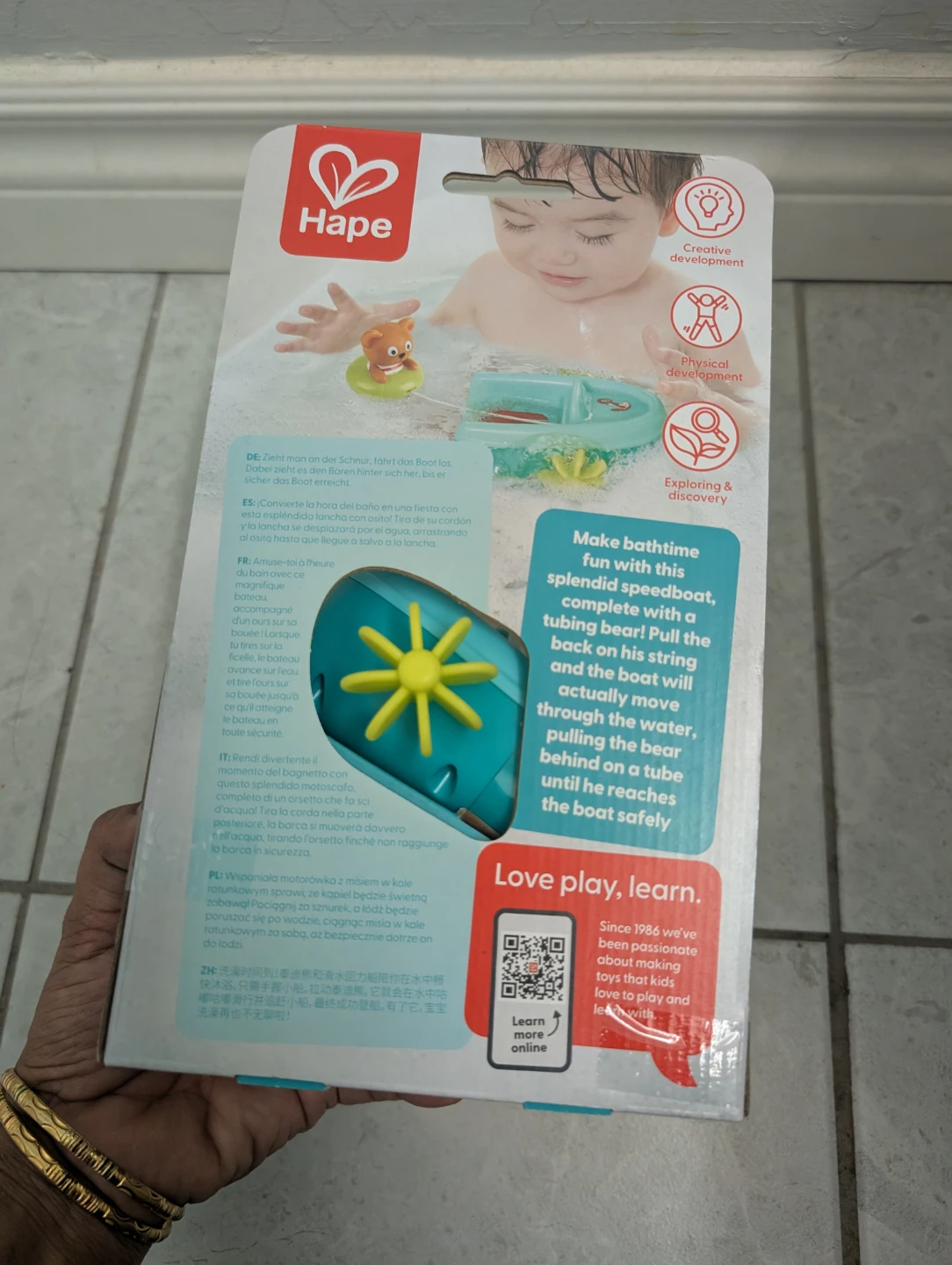 New Hape Tubing Pull-back Boat (18m+)
