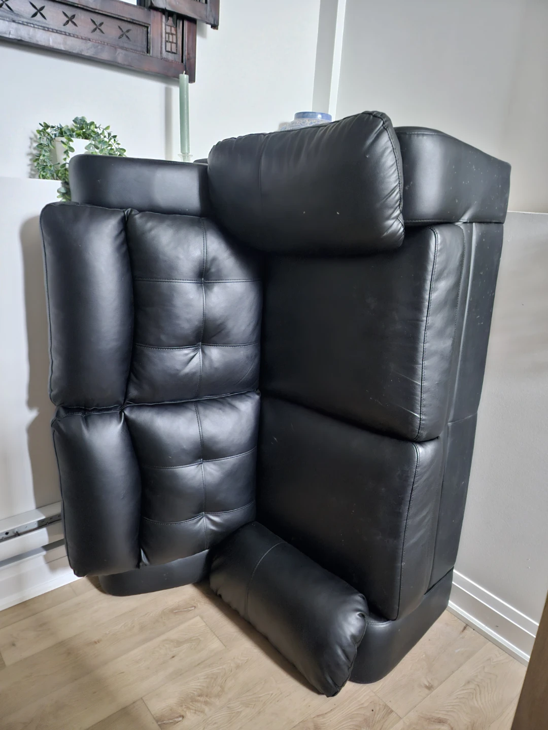 Black Leather Loveseat Sofa - photo 2