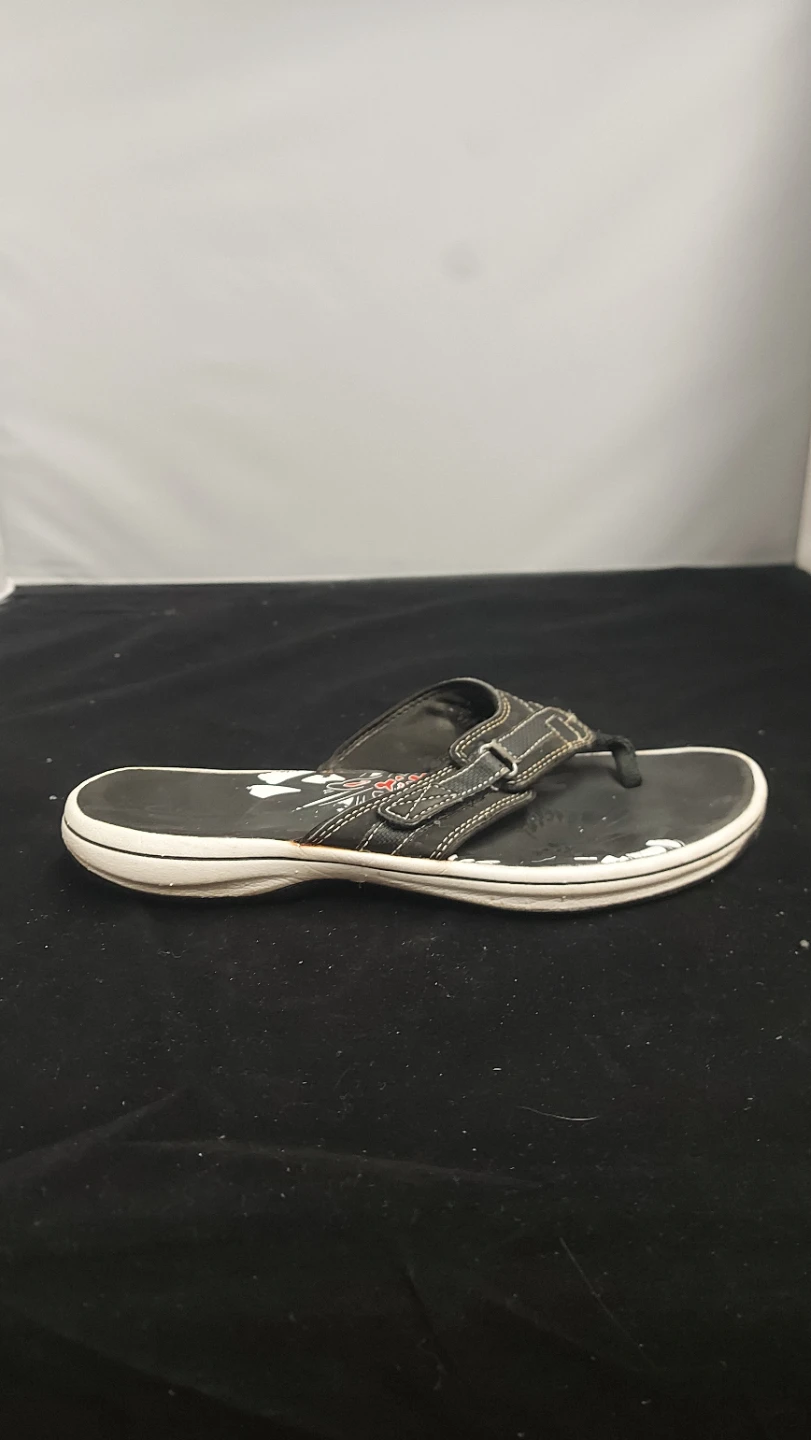 Women's Clarks Black Flip Flops collection - photo 4