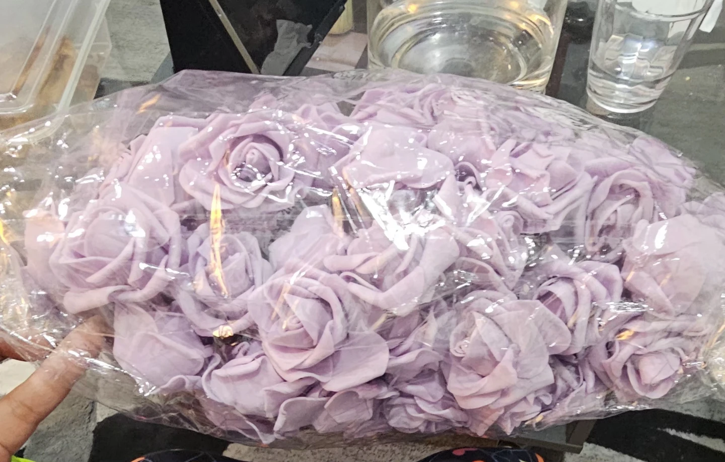 INSUNSIX 100PCS Fake Roses Light Purple - photo 3