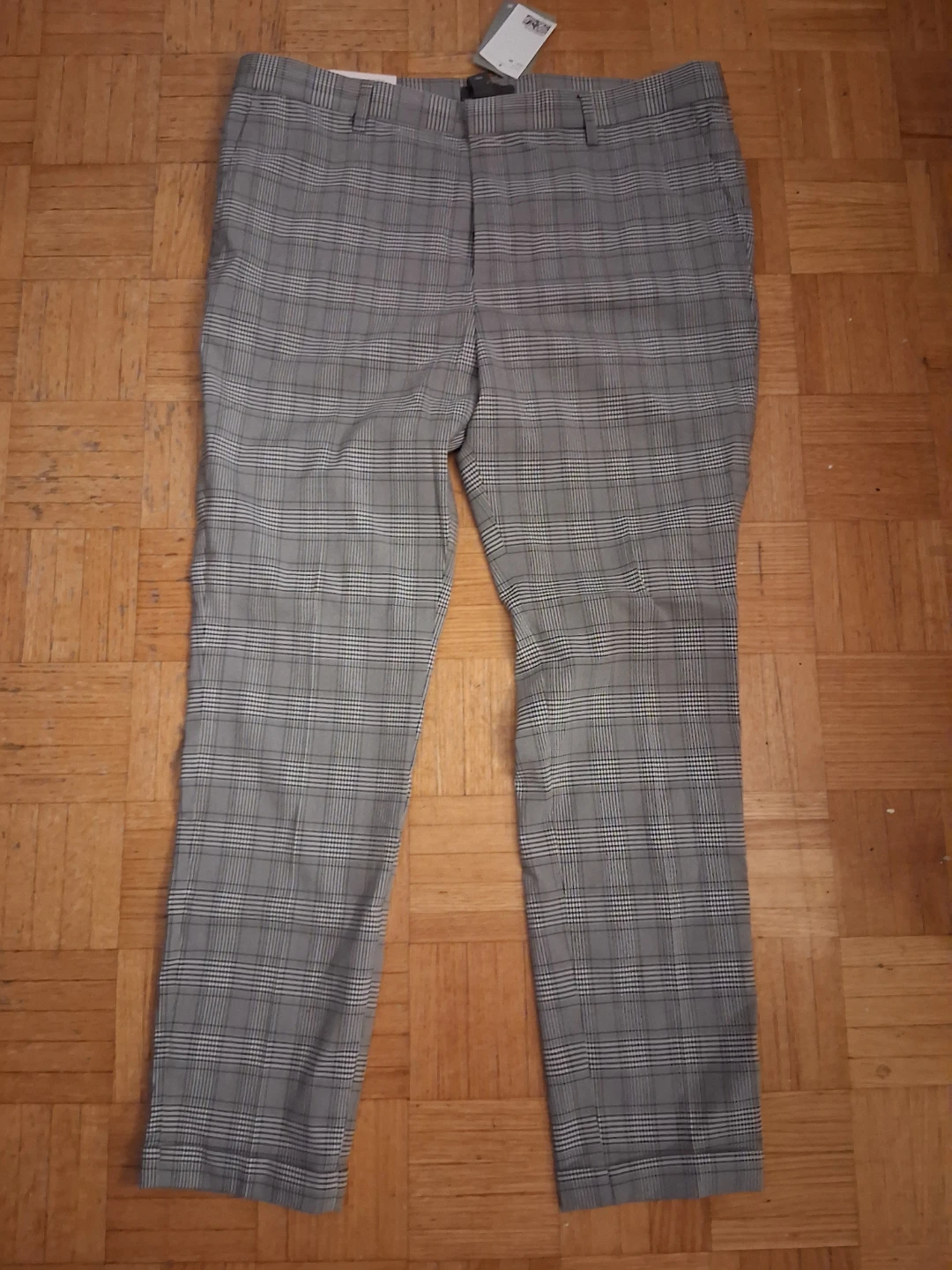 H&M Skinny Fit Cropped Plaid Pants